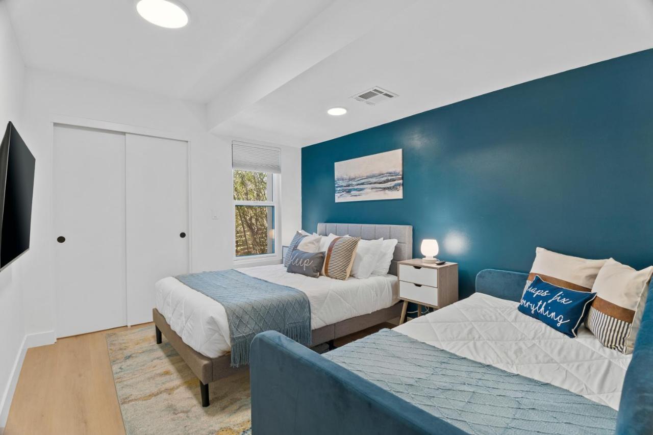 Stylish Phoenix Townhome - Central Location & Sleeps 8 Luaran gambar